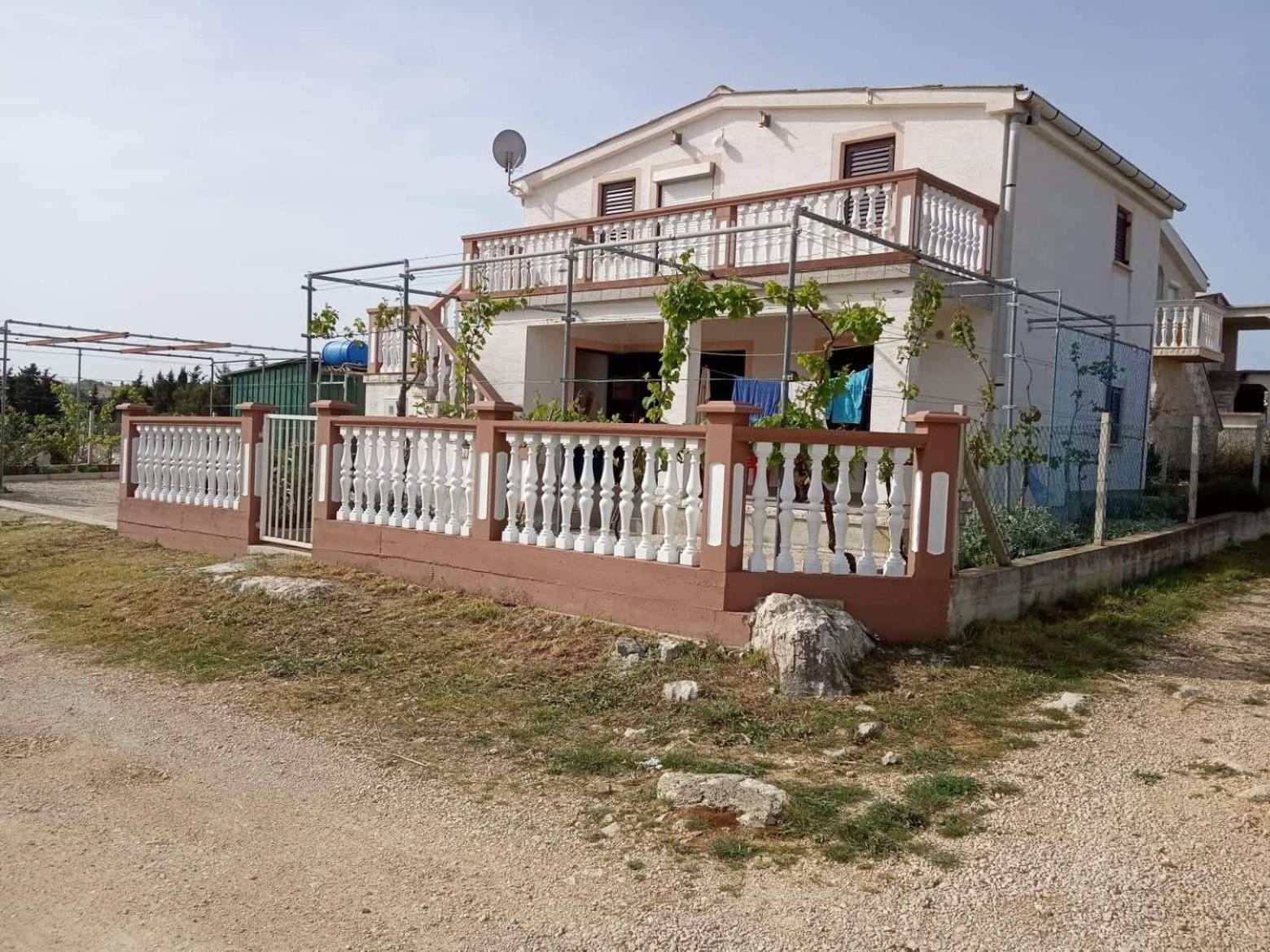 Apartman Borosa ヴィル エクステリア 写真